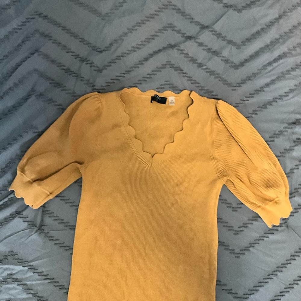 Tahari Mustard Scalloped Knit Top